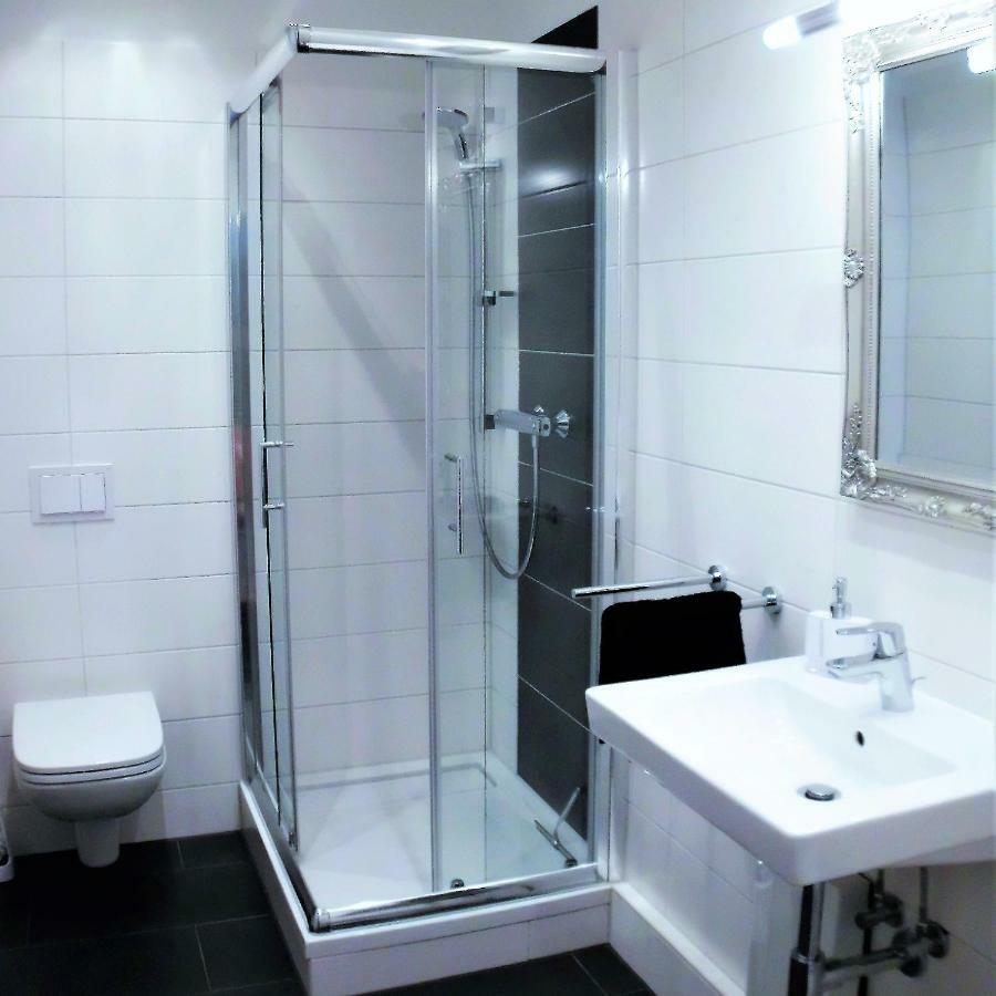 Herrenhaus Kunzwerda Bei Torgau - Aparthotel, Boardinghouse, Wohnen Auf Zeit 外观 照片